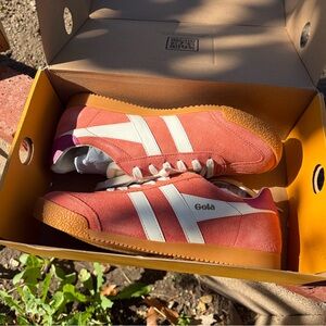 GOLA- Elan Sneaker in Coral, Off White, & Fuchsia